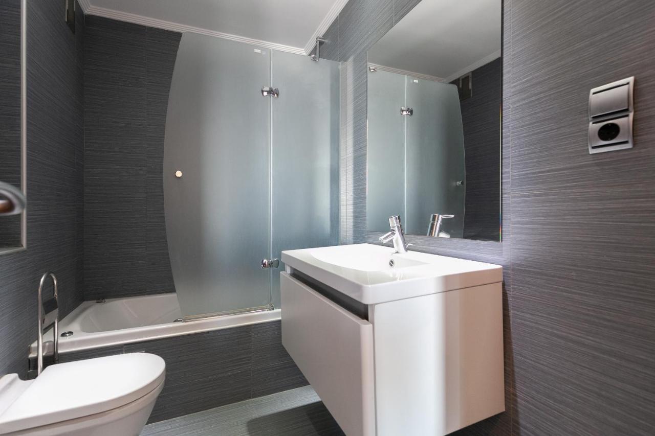 Uhc Las Palmas Apartment Salou Exterior photo